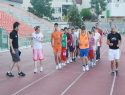 Özel kayakçılar 2012'e hazırlanıyor